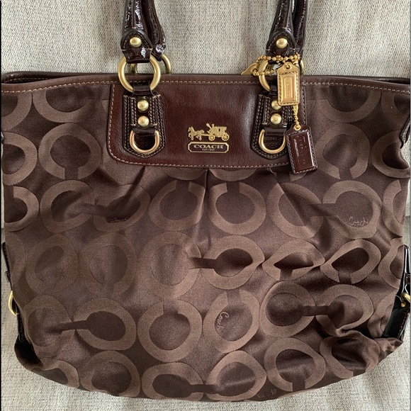 SOLD ☀️Coach Purse 10/10 Condition - Picture 4 of 7